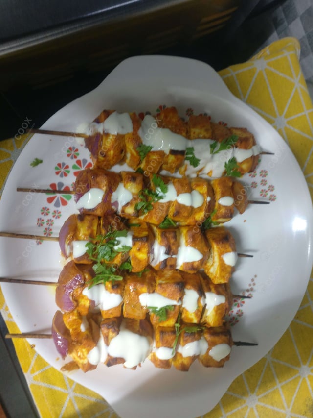 Delicious Paneer Tikka prepared by COOX