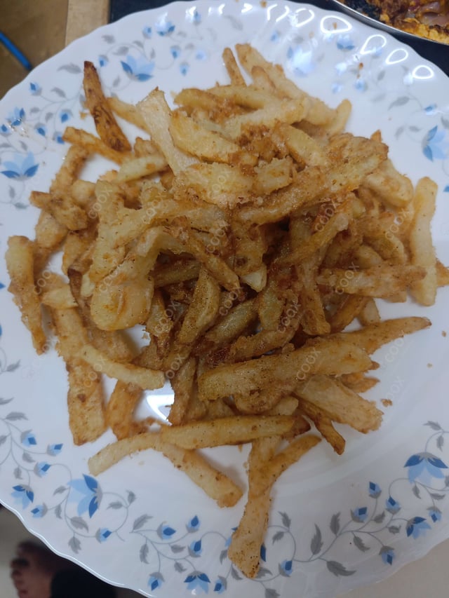 Delicious French Fries prepared by COOX