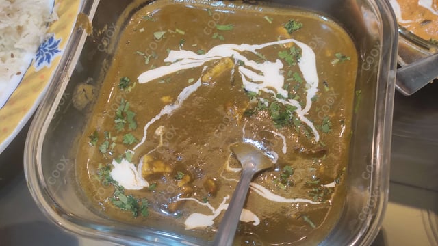 Delicious Palak Paneer prepared by COOX