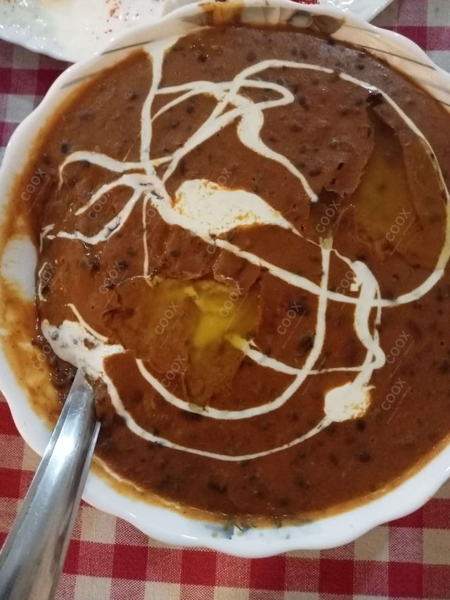 Delicious Dal Makhni prepared by COOX