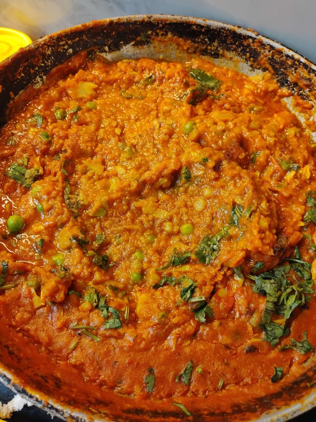 Delicious Pav Bhaji prepared by COOX