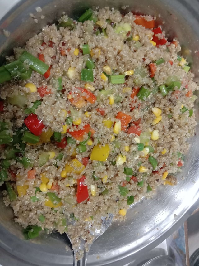 Delicious Quinoa Salad prepared by COOX