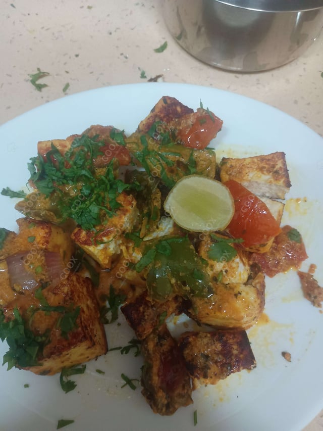 Delicious Paneer Tikka prepared by COOX