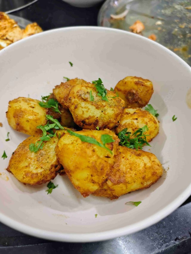 Delicious Tandoori Aloo prepared by COOX