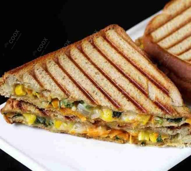 Delicious Sandwich prepared by COOX