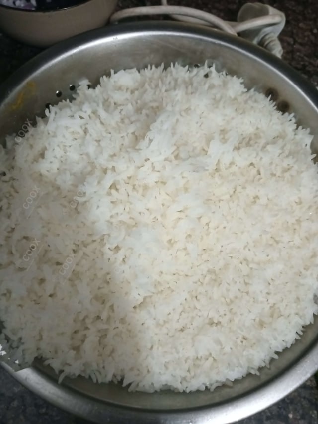 Delicious Steamed Rice prepared by COOX