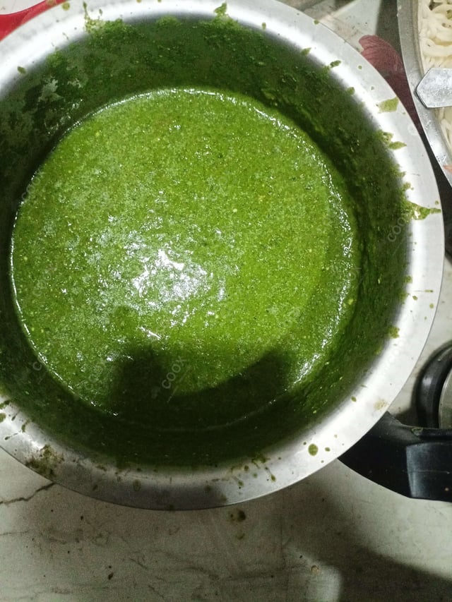 Delicious Green Chutney prepared by COOX