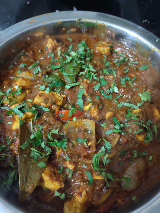 Delicious Kadhai Paneer prepared by COOX