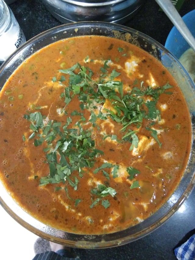 Delicious Matar Paneer prepared by COOX