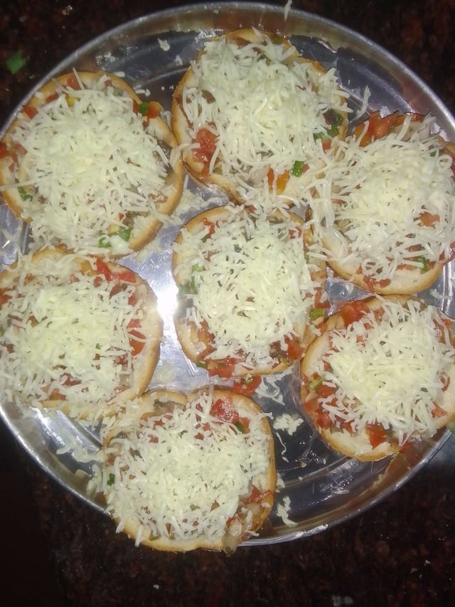 Delicious Tomato Mushroom Bruschetta prepared by COOX