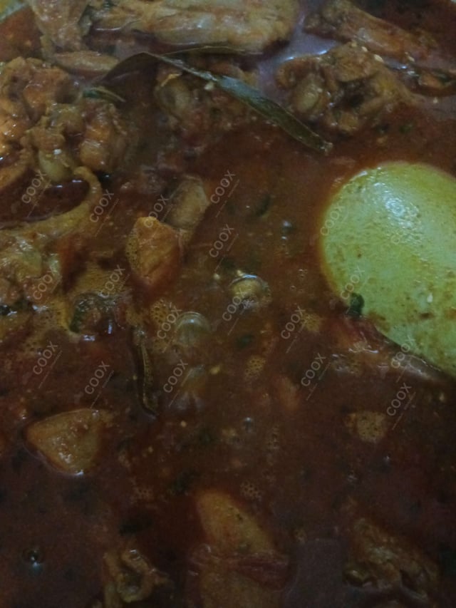 Delicious Kadhai Chicken prepared by COOX