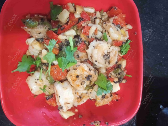 Delicious Butter Garlic Prawns prepared by COOX