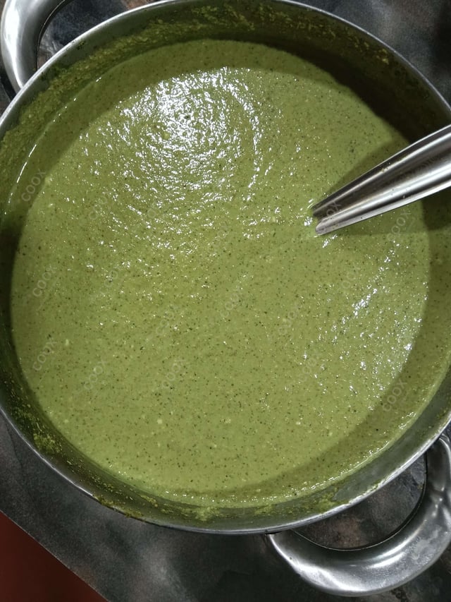 Delicious Green Chutney prepared by COOX