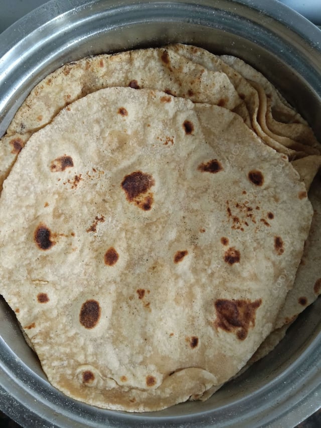 Delicious Tawa Rotis prepared by COOX