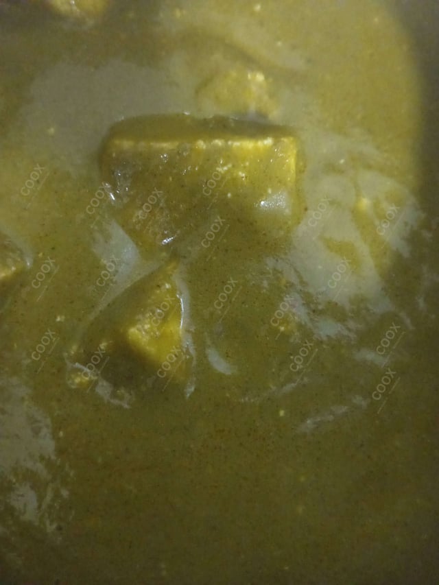 Delicious Palak Paneer prepared by COOX