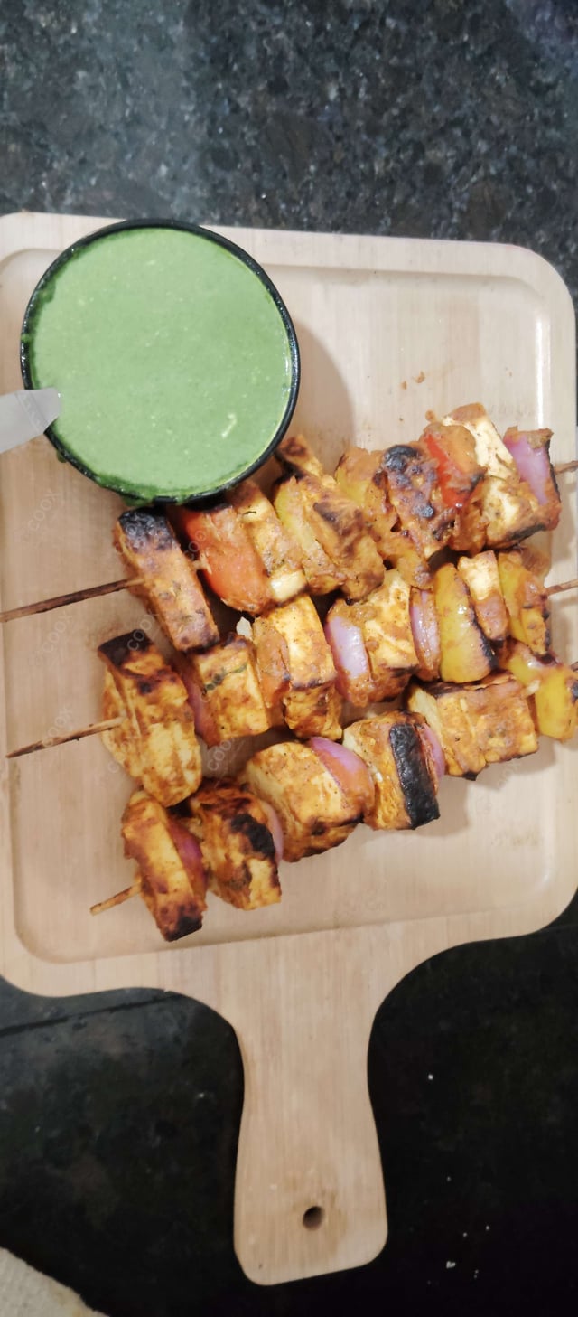 Delicious Paneer Tikka prepared by COOX