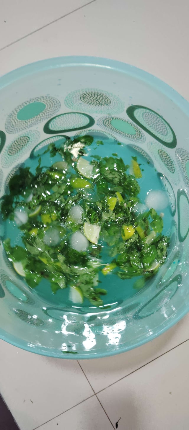 Delicious Virgin Mojito prepared by COOX