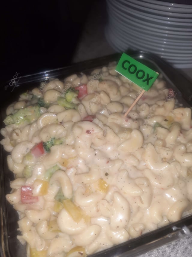 Delicious Pasta in White Sauce prepared by COOX