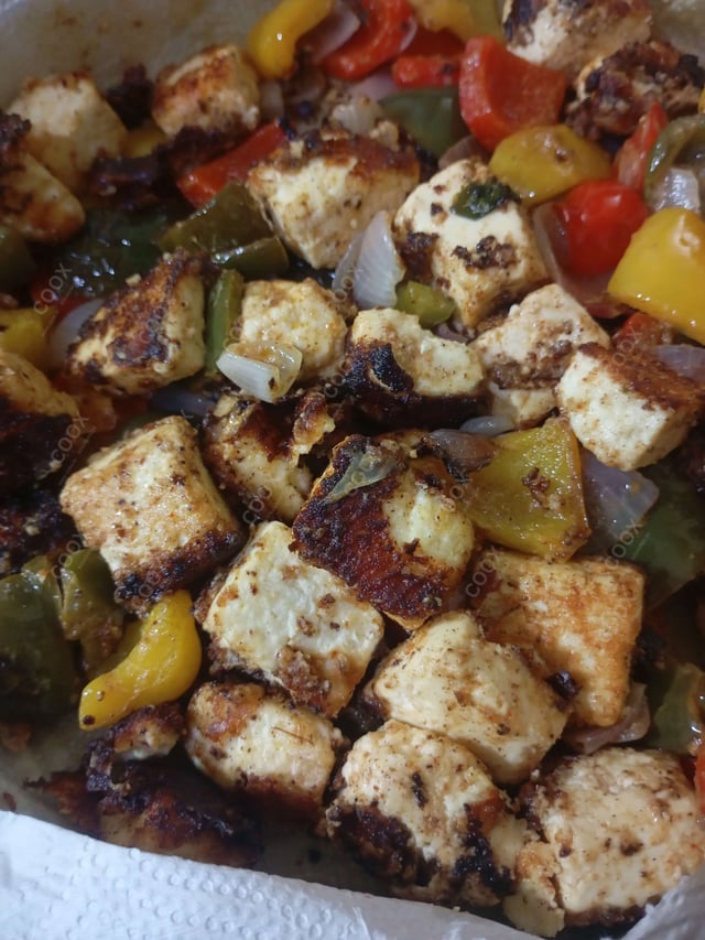 Delicious Paneer Tikka prepared by COOX