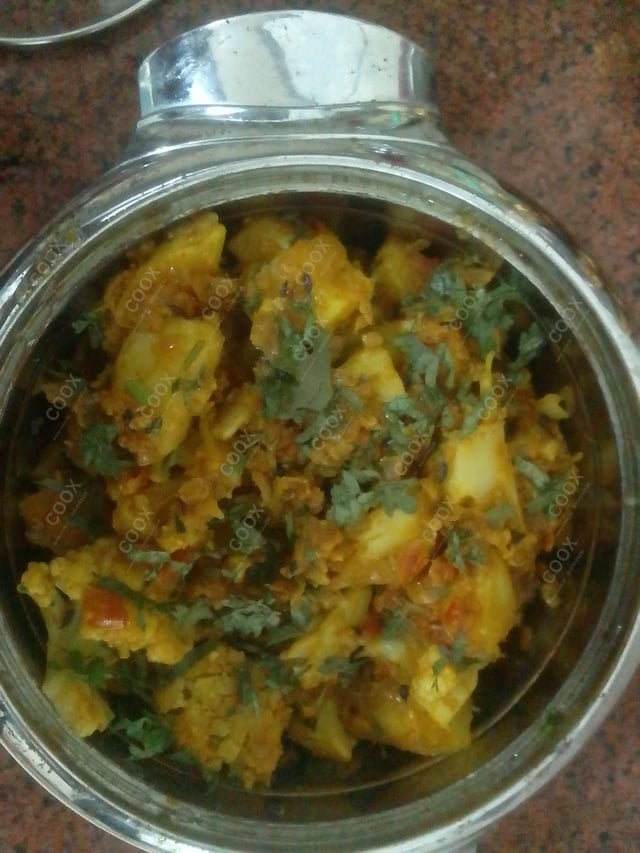 Delicious Aloo Gobhi prepared by COOX