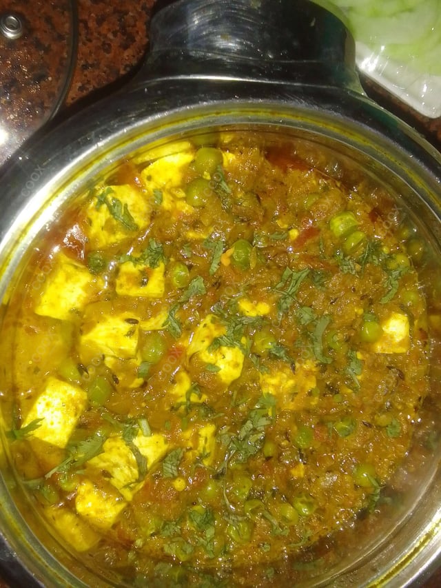 Delicious Matar Paneer prepared by COOX