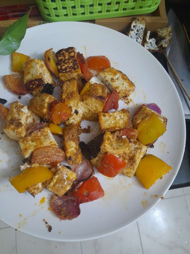 Delicious Paneer Tikka prepared by COOX