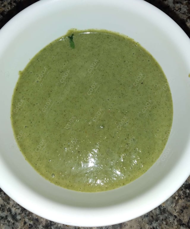 Delicious Green Chutney prepared by COOX