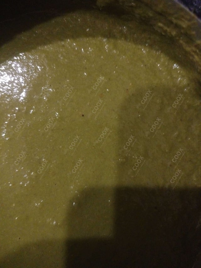 Delicious Green Chutney prepared by COOX