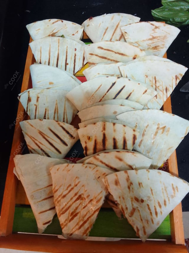 Delicious Chicken Quesadillas prepared by COOX