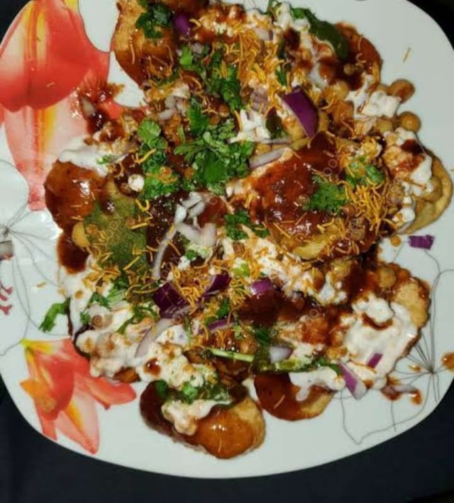 Delicious Aloo Tikki Chaat prepared by COOX