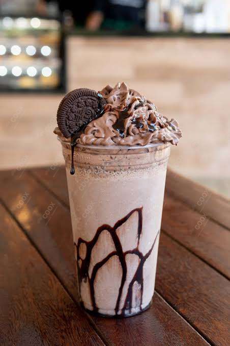 Delicious Chocolate Milkshake prepared by COOX