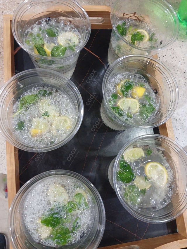 Delicious Virgin Mojito prepared by COOX