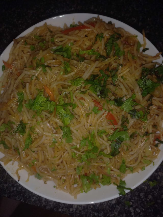 Delicious Chilli Garlic Noodles prepared by COOX