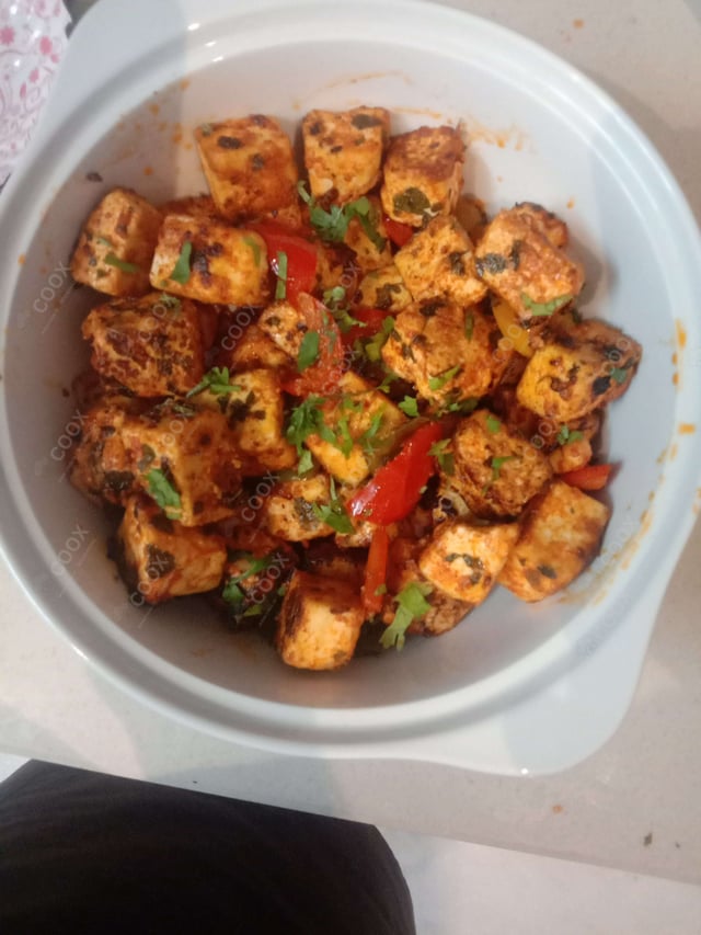 Delicious Paneer Tikka prepared by COOX