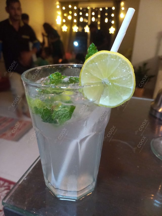 Delicious Mojito prepared by COOX