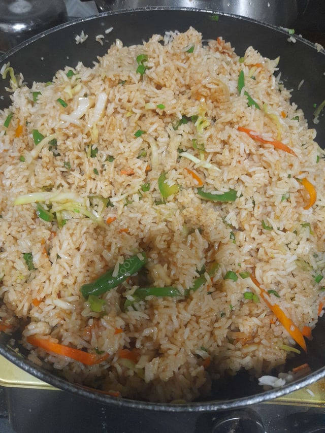 Delicious Veg Fried Rice prepared by COOX