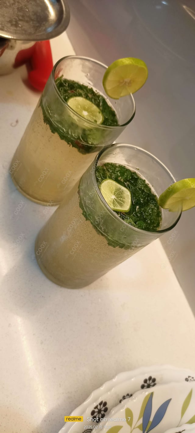 Delicious Virgin Mojito prepared by COOX