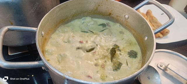 Delicious Green Thai Curry prepared by COOX