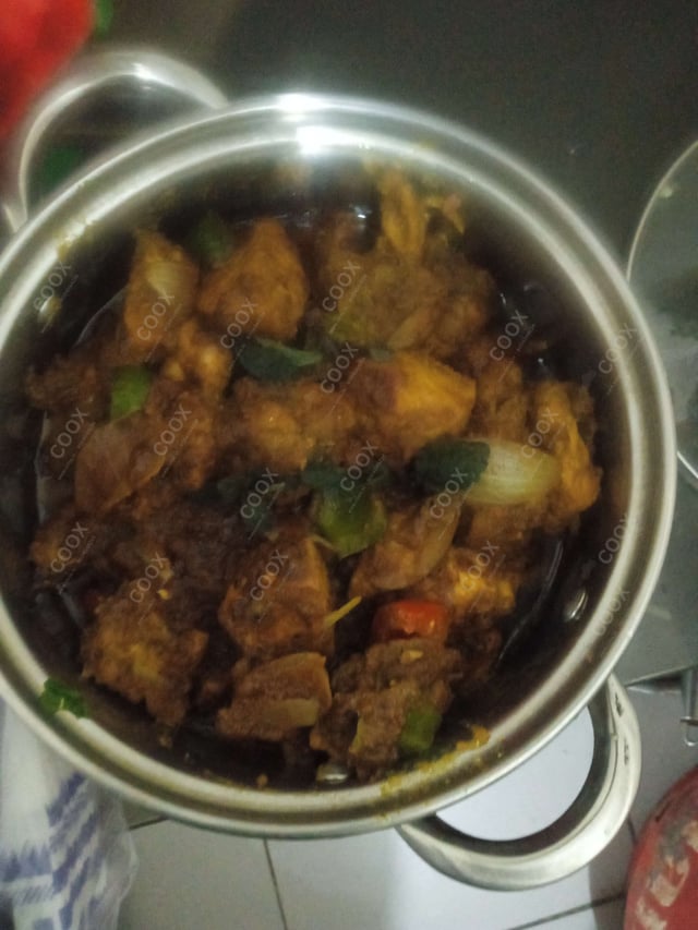 Delicious Kadhai Chicken prepared by COOX