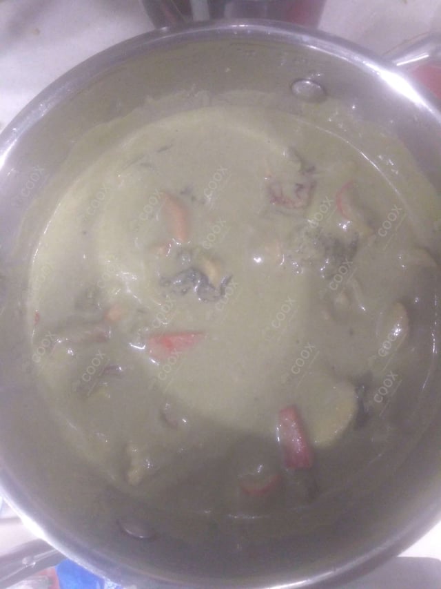 Delicious Green Thai Curry prepared by COOX