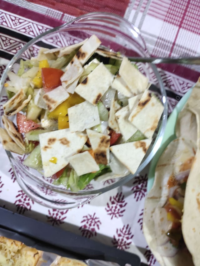 Delicious Fattoush Salad prepared by COOX