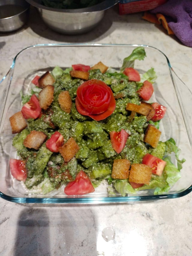 Delicious Lettuce Pesto Salad prepared by COOX