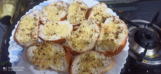 Delicious Garlic Bread with Cheese prepared by COOX