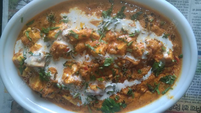 Delicious Paneer Lababdar prepared by COOX