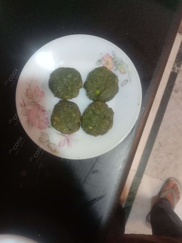 Delicious Hariyali Kebab prepared by COOX