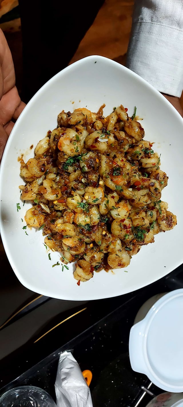 Delicious Butter Garlic Prawns prepared by COOX